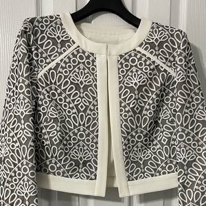 NWT Gray and cream brocade cropped jacked